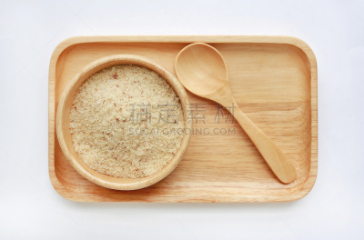 碎纸,鱼类,碗,汤匙,干的,餐盘,牙线,木制,白色背景,菜单
