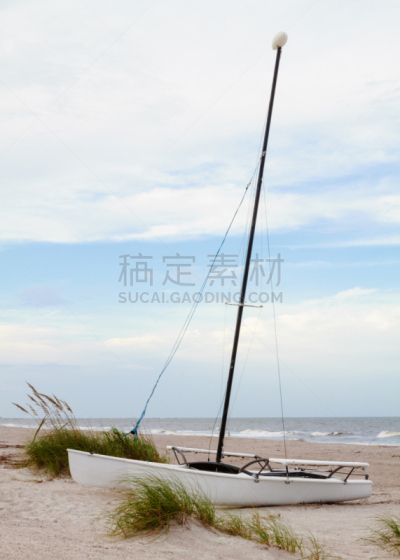 海滩,船,垂直画幅,水,天空,双体船,沙子,无人,大西洋,阿米丽亚岛