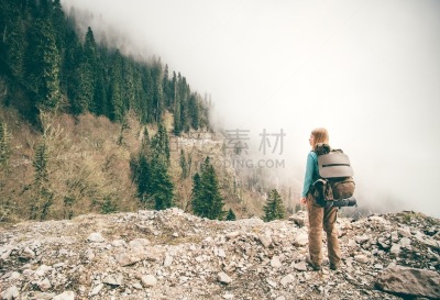 户外,背包,青年女人,女童子军协会,运动,极限运动,探险家,仅女人,山脉,幸福