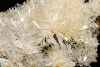 矿物质,异极矿,水晶,黑色背景,摇滚手势,石材,大特写,钙,自然界的状态,背景分离