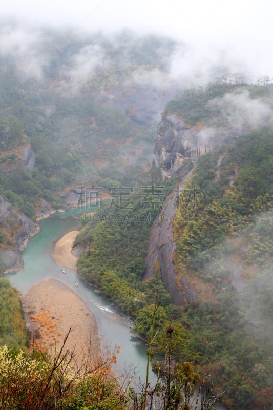 山,中国,武夷山,福建省,喀斯特,垂直画幅,天空,留白,东亚,旅行者