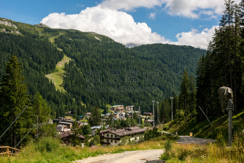 摩德纳迪坎皮格里奥,度假胜地,旅游目的地,水平画幅,无人,夏天,户外,房屋,城市,太阳