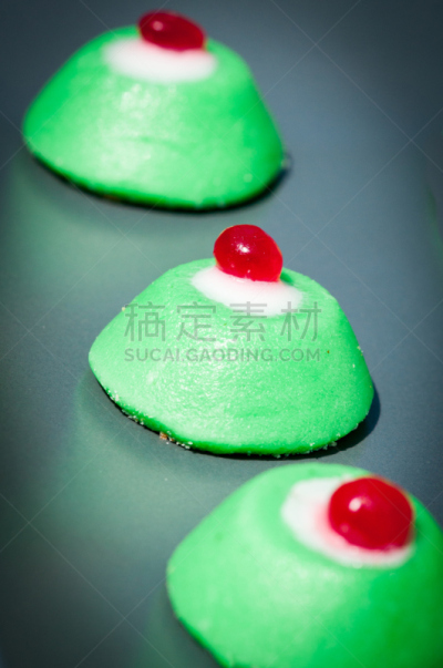 甜点心,蛋糕,小的,传统,井字游戏,蜜饯,杏仁糖衣,意大利乳清干酪,垂直画幅,美