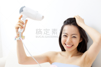 头发,女人,美,留白,水平画幅,仅成年人,吹干头发,日本人,白色,成年的
