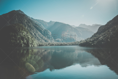 doubtful sound,新西兰,地形,新西兰南岛,风景,蒂阿瑙,山脉,南地大区,山,漏泄