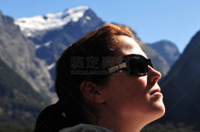 新西兰,峡湾,milford track,doubtful sound,主教法冠,米佛峡湾,水,天空,雪,旅行者