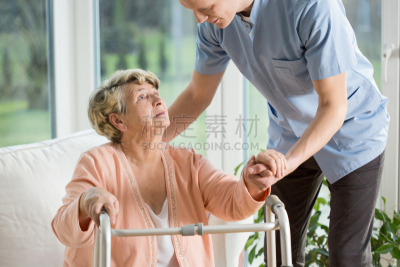 肢体缺损,女人,流动的行人,物理疗法,家庭护理,水平画幅,制服,能力缺陷者,助手,成年的