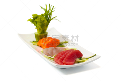 生鱼片,inside out寿司卷,芥末酱,绿芥末酱,紫菜,生鱼片寿司,水平画幅,开胃品,奶油,生食