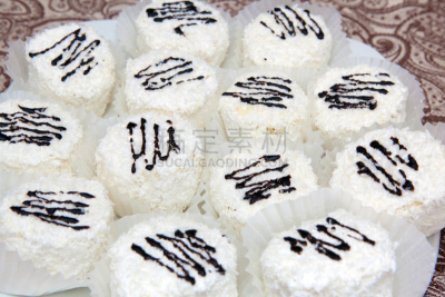 自助餐,咖啡店,水平画幅,高柜,圆桌会议,开胃品,烘焙糕点,商务餐,糖,咖啡机