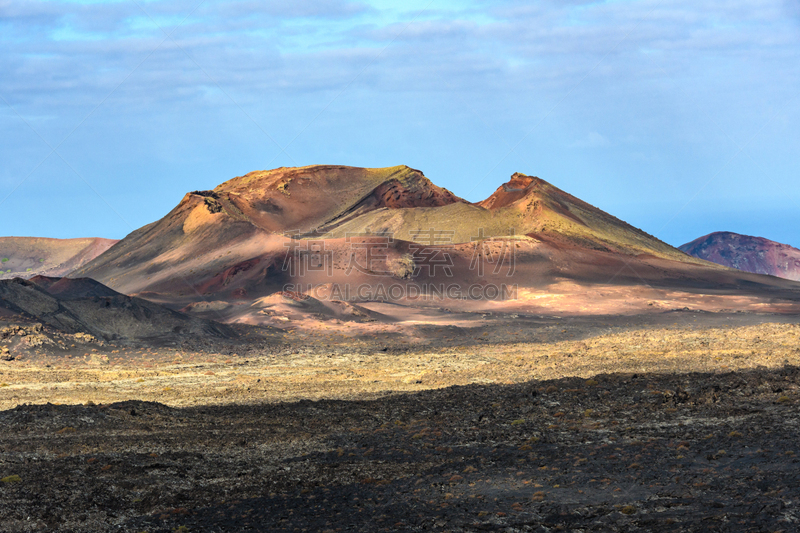 timanfaya national park,火山,兰萨罗特岛,西班牙,色彩鲜艳,国内著名景点,云,北美歌雀,沙漠,背景