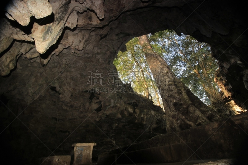 日惹特区,瀑布,旅途,云,植物,岩石,夏天,户外,天空,旅行者