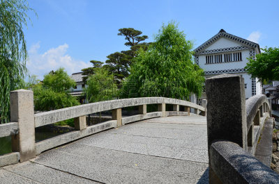 仓敷,日本,石材,桥,垂柳,江户时代,冈山县,松树,旅游目的地,水平画幅