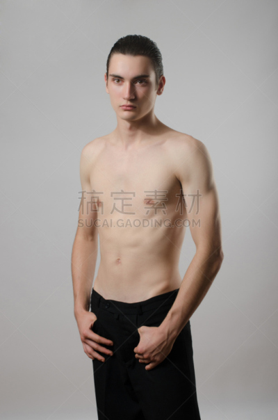 瘦弱,苗条,青年男人,男孩,自然美,营养不良,暴食症,垂直画幅,美