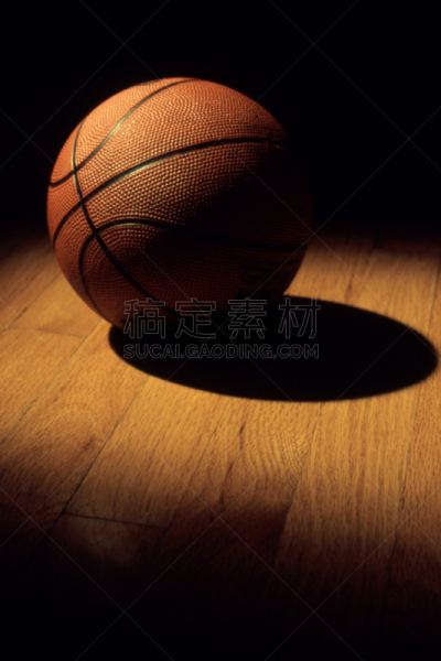 心理游戏,垂直画幅,学校体育馆,夜晚,硬木地板,国际性体育比赛,体育课,跳球,篮球,nba