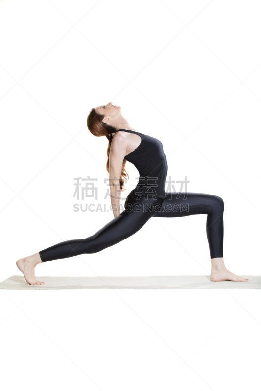 弓步,瑜伽,多样,高处,垂直画幅,美,灵性,注视镜头,美人,活力