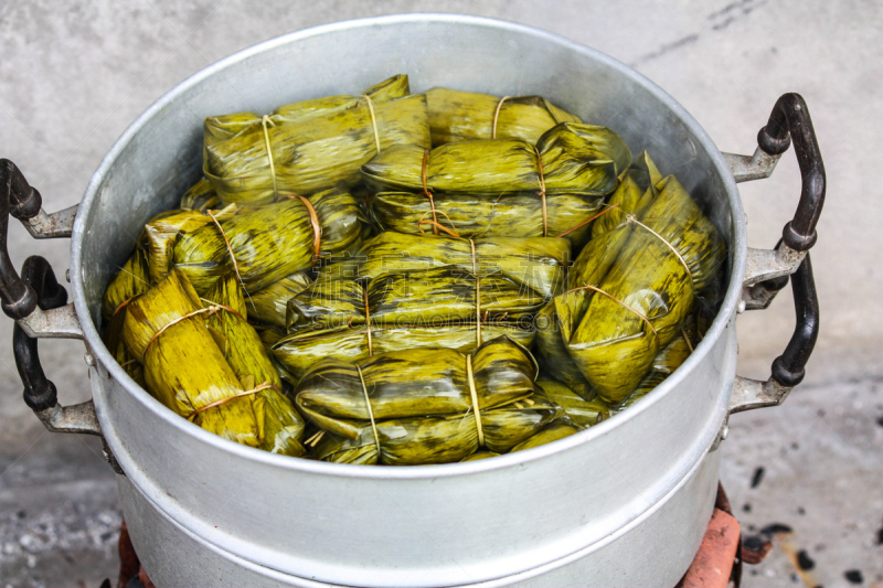 泰国,甜点心,水平画幅,小吃,沸腾的,香蕉,亚洲,蒸汽,叶子,蒸菜
