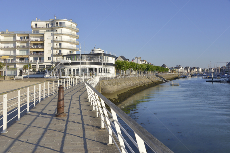 Town of Le Pouliguen near the channel in Pays de la Loire region in western France. Le Pouliguen is a seaside resort on the famous Côte d'Amour for its fishing port and marina