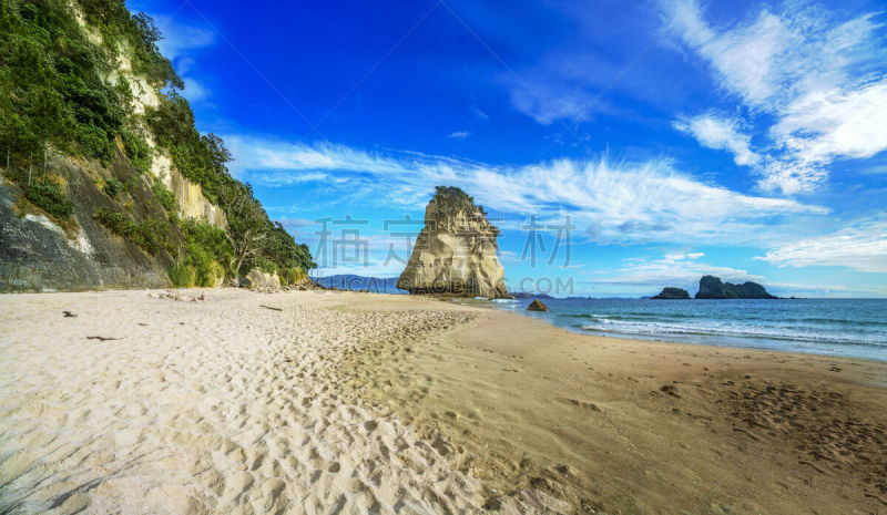 cathedral cove,岩石,沙岩,科罗曼德尔半岛,新西兰,尖峰,风景,水,天空,美