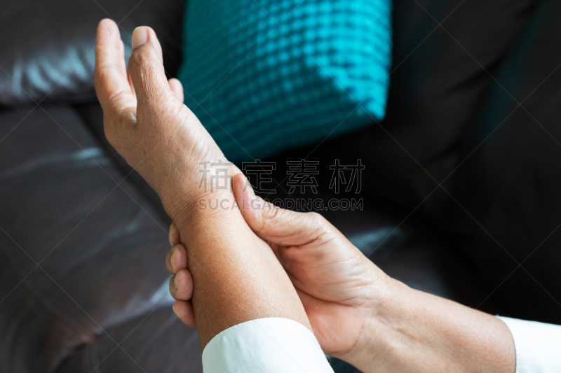 手,手腕,痛苦,概念,老年女人,问题,古老的,努力,仅成年人
