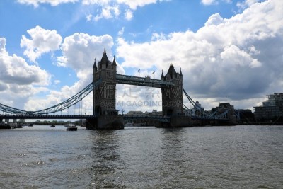 英格兰,英国,伦敦,塔桥,仰开桥,链桥,伦敦塔桥区,南华克地区　,泰晤士河,名声