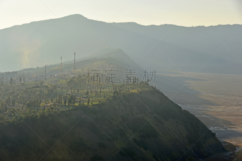 乡村,塞梅鲁火山,婆罗摩火山,滕格尔火山,bromo-tengger-semeru national park,东爪哇,水平画幅,山,无人,火山地形