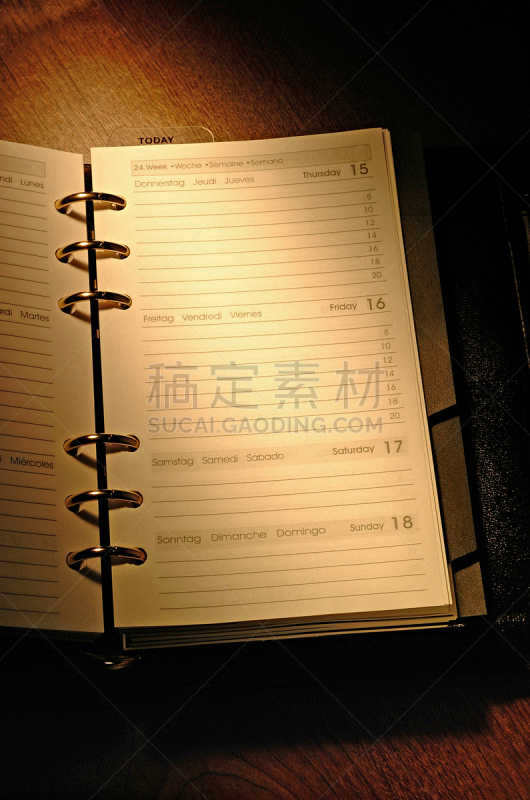 日记,垂直画幅,个人备忘录,桌子,无人,笔记本,会议桌,地址本,阴影,摄影