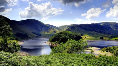 豪斯沃特水库,哈特费尔山,玛达尔山谷,英格兰湖区,坎布里亚,水,石墙,国家公园,水平画幅,山
