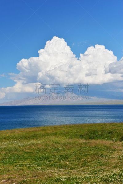 湖,风景,赛里木湖风景区,垂直画幅,无人,蓝色,夏天,户外,草,平原