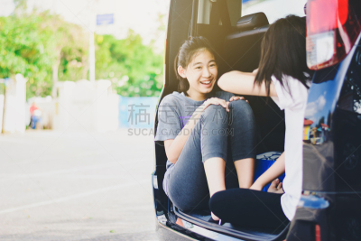 进行中,幸福,可爱的,女孩,亚洲,翘起大拇指,汽车,美,休闲活动,水平画幅