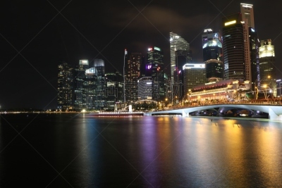 夜晚,新加坡市,城市天际线,水平画幅,新加坡,银行,无人,户外,明亮,阶调图片