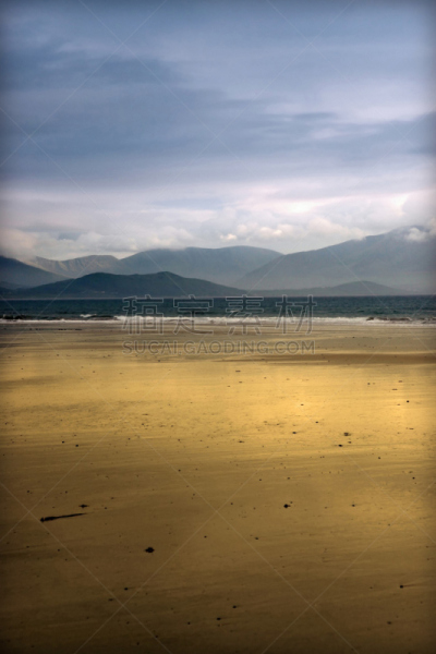 海滩,海湾,特拉李海湾,丁格尔半岛,凯瑞郡,垂直画幅,水,天空,沙子,无人