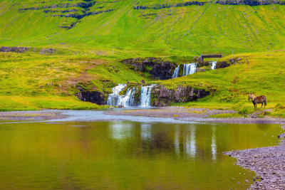 山,瀑布,绿色,草原,seljalandsfoss waterfall,水,天空,水平画幅,夏天,户外