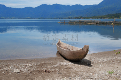 湖,渔船,水,天空,气候,水平画幅,无人,火山地形,户外,苏门答腊印度尼西亚