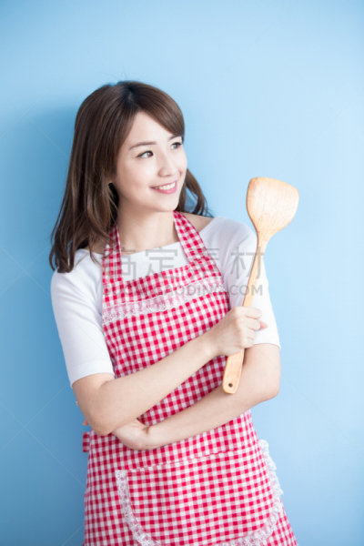 美,汤匙,家庭妇女,稻,提举,鞋拔,围裙,家务,蓝色背景,背景分离