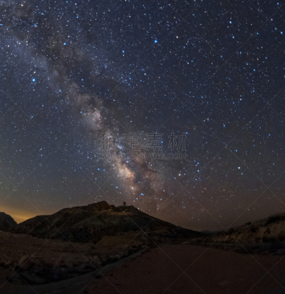 街道,路,垂直画幅,天空,星系,沙子,郊区,夜晚,螺旋星系,天蝎座