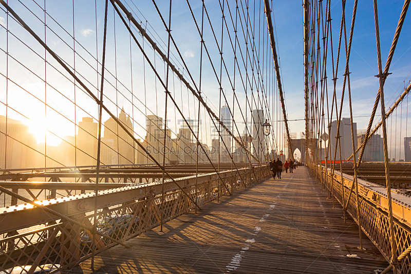纽约,布鲁克林桥,水平画幅,海港,行人,户外,滨水,都市风景,国际著名景点,阳光光束