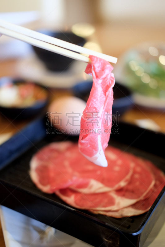 清新,牛肉,筷子,特写,男人,垂直画幅,传统,炖牛肉,膳食,锅