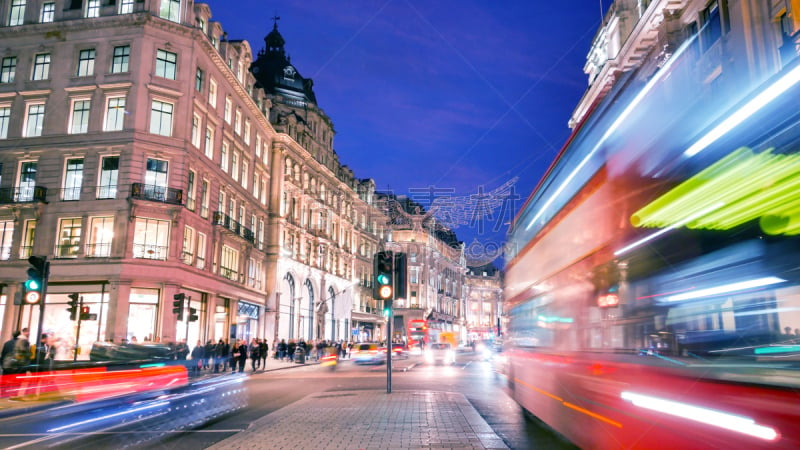 Shopping at Oxford street, London, Christmas day