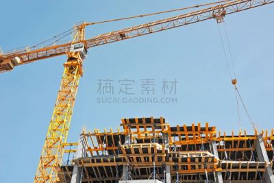 起重机,建筑工地,摩天大楼,电缆绞车,建筑的故事,脚手架,石油管道,天空,新的,建筑材料