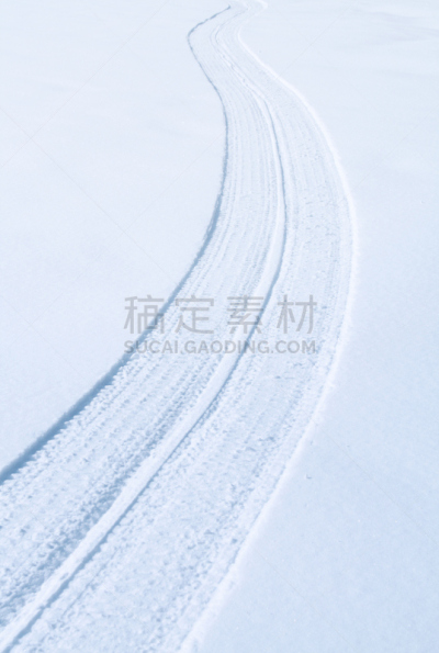 雪上汽车运动,小路,履带式推土机,垂直画幅,雪,无人,户外,冬天,极端地形