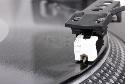 聚会的音乐主持人,唱片,留声机,桌子,水平画幅,特写,夜总会,职业赛马骑师,设备用品,摄影