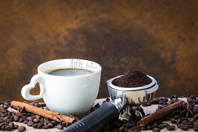 咖啡杯,研磨咖啡,烤咖啡豆,咖啡馆,桌子,水平画幅,圆锥,无人,浓咖啡,豆
