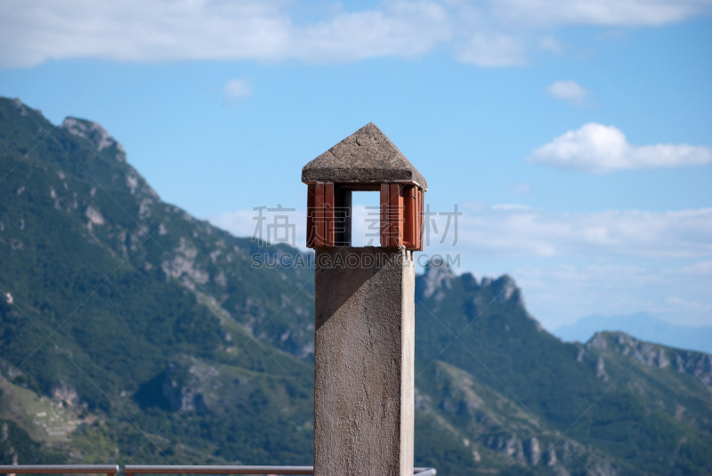 烟囱,屋面工,风管,天空,水平画幅,地形,建筑外部,户外,房屋,烟