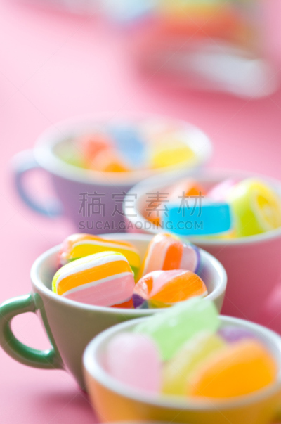 甜食,多色的,古早糖金平糖,垂直画幅,无人,玻璃,粉色背景,彩色背景,日本料理,糖果