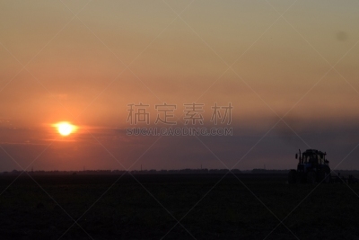耕犁,拖拉机,田地,背景,食物金字塔,主机,耕地,天空,美,水平画幅