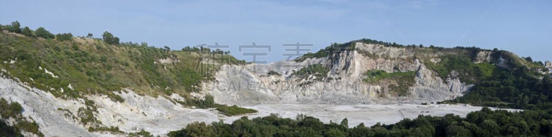 航拍视角,波佐利,火山湖,浓烟,秃树,水平画幅,山,地质学,无人,全景