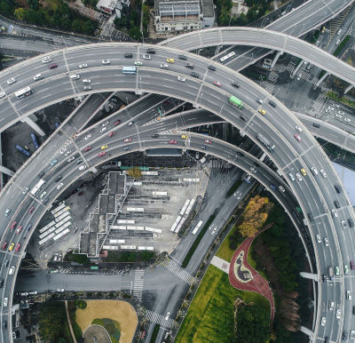 南浦大桥,上海,航拍视角,高视角,陆用车,十字路口,都市风景,多车道公路,现代,建筑业