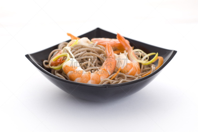 荞麦面,虾,褐色,水平画幅,无人,膳食,白色背景,海产,背景分离,黑色