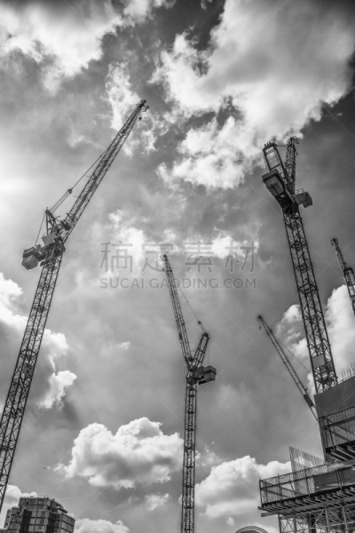 在下面,建筑业,电缆绞车,垂直画幅,重的,工作场所,提举,工厂,户外,起重机