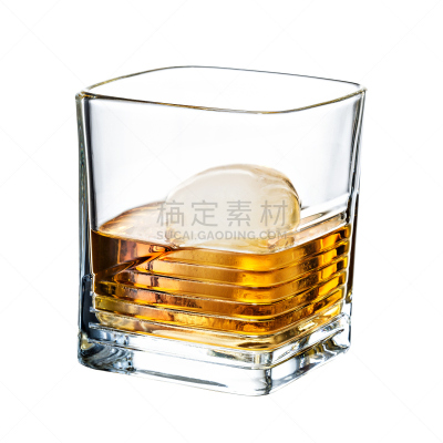 威士忌,鸡尾酒,白色背景,冰块,甘草蕨,dj俱乐部,开胃酒,可乐,朗姆酒,伏特加